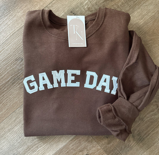 Game Day, brown crew
